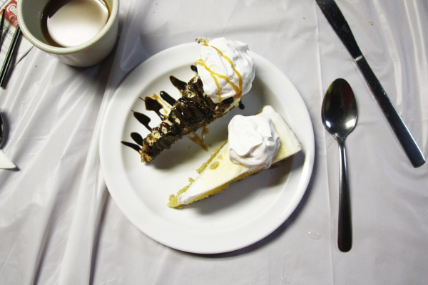 accountability pie exceeding restaurant guest expectations